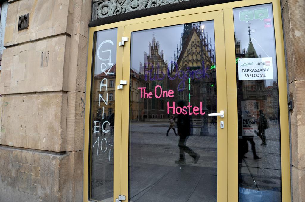 ורוצלב The One Hostel מראה חיצוני תמונה